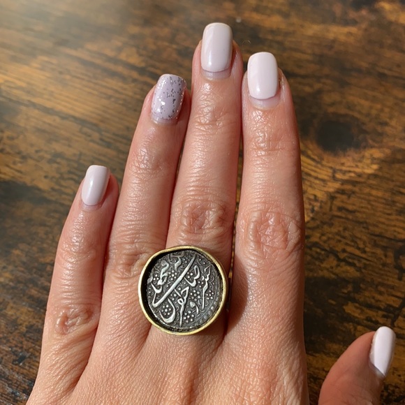 Vintage silver ring with a coin from Qajar (Persia) - Picture 2 of 8